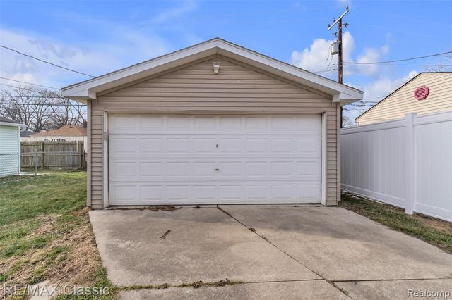 17709 Hanna Street, Melvindale, MI 48122