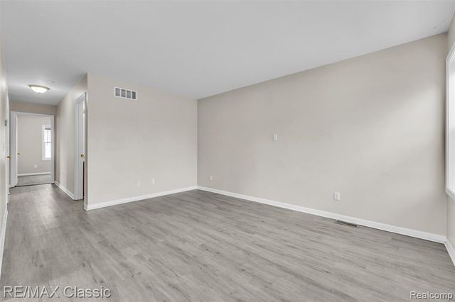 17709 Hanna Street, Melvindale, MI 48122