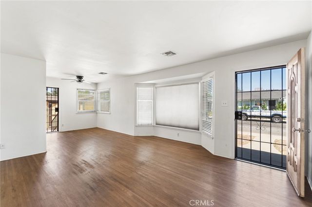 3501 Bank Street, Bakersfield, CA 93309