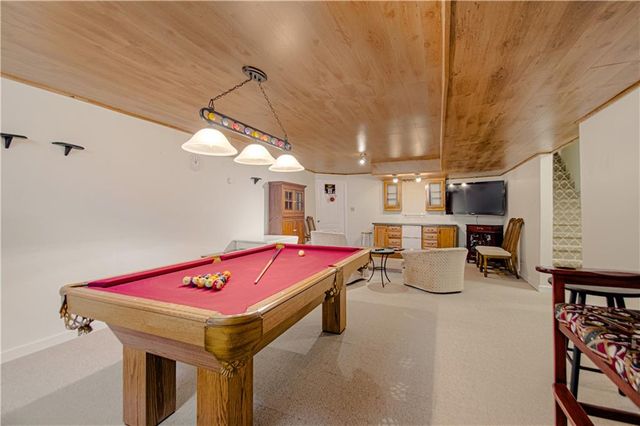 13636 W 75 Place, Lenexa, KS 66216