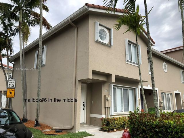 143 Riviera Cir 143, Weston, FL 33326