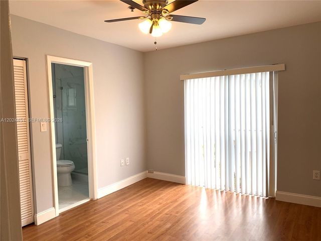 143 Riviera Cir 143, Weston, FL 33326