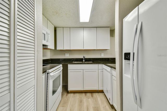 726 HAVEN PLACE 726, Tarpon Springs, FL 34689