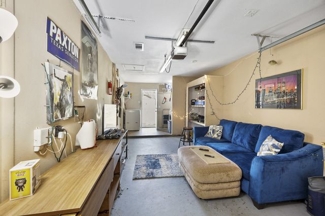 520 Hillside Drive, Sherman, TX 75090