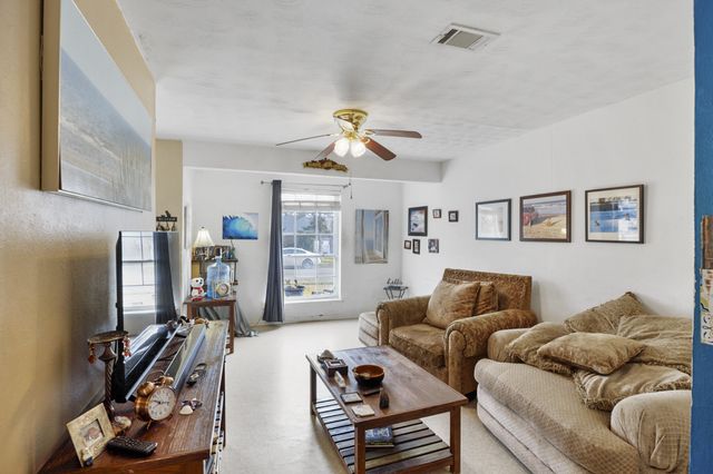 520 Hillside Drive, Sherman, TX 75090