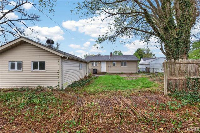2413 Crestview Court, Lafayette, IN 47909