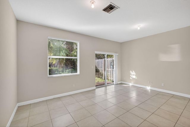 5342 Ellery Terrace, West Palm Beach, FL 33417
