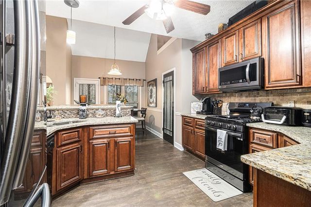 2917 Bridle Creek SW Drive, Conyers, GA 30094