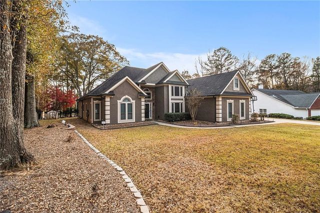 2917 Bridle Creek SW Drive, Conyers, GA 30094
