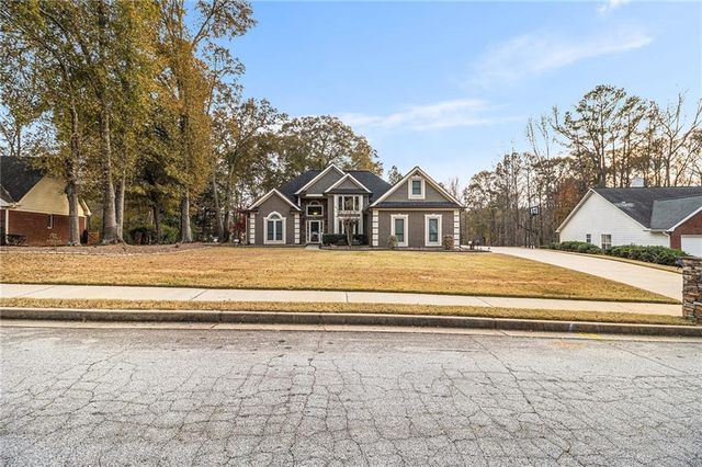 2917 Bridle Creek SW Drive, Conyers, GA 30094