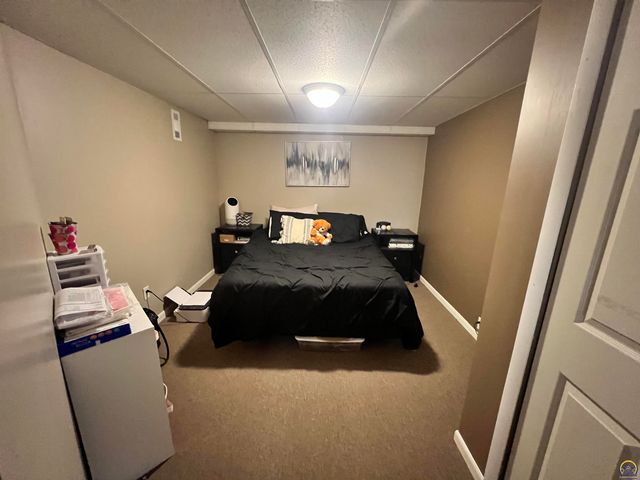 115 E Third St, Holton, KS 66436