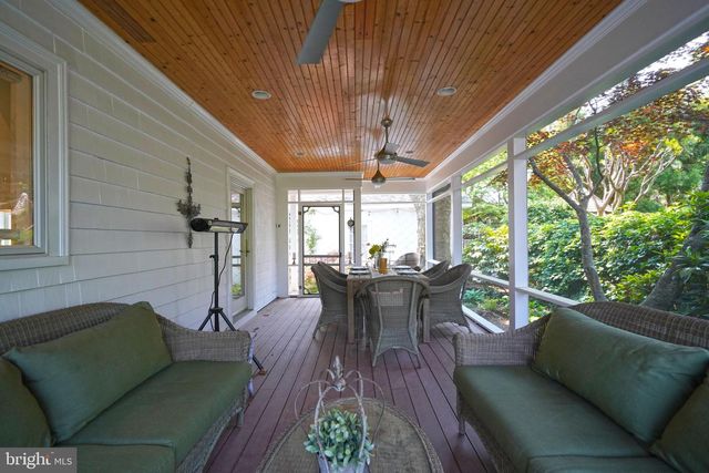 240 2ND ST, Lewes, DE 19958