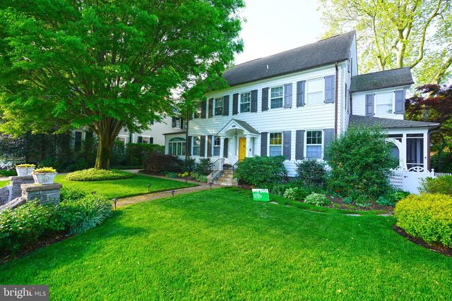 240 2ND ST, Lewes, DE 19958