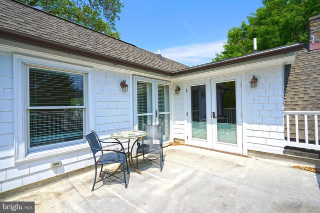 240 2ND ST, Lewes, DE 19958