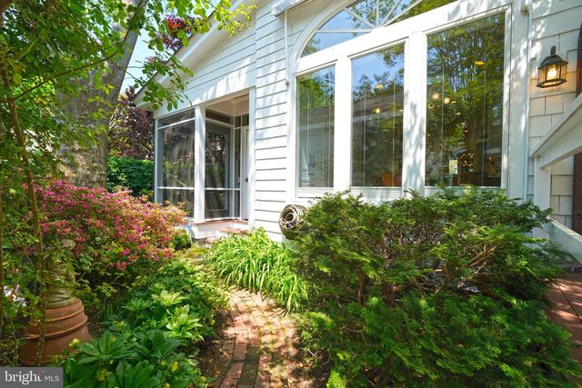 240 2ND ST, Lewes, DE 19958