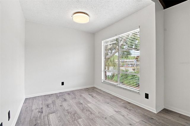 10415 CARROLLBROOK CIRCLE 207, Tampa, FL 33618
