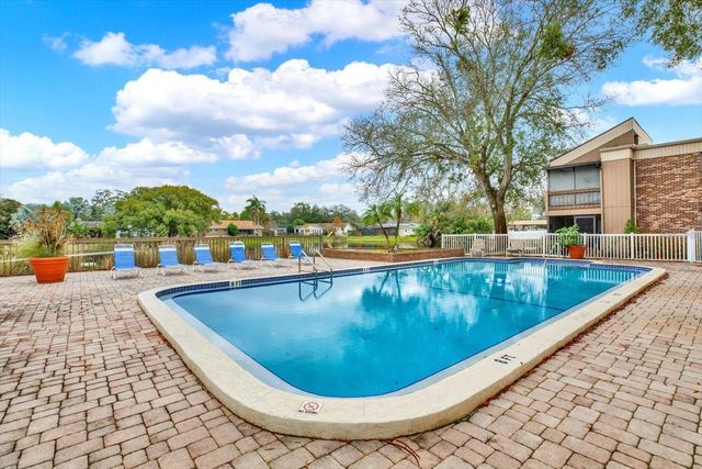 10415 CARROLLBROOK CIRCLE 207, Tampa, FL 33618