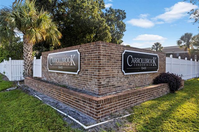 10415 CARROLLBROOK CIRCLE 207, Tampa, FL 33618