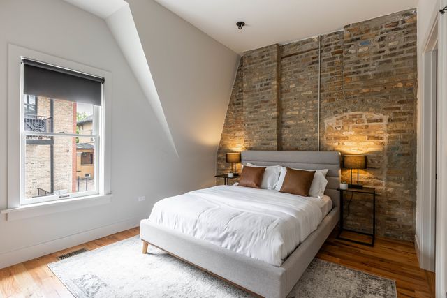 2228 N Kedzie Boulevard CH, Chicago, IL 60647