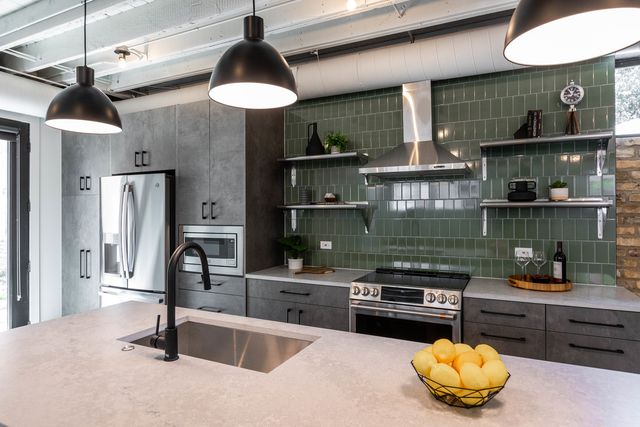 2228 N Kedzie Boulevard CH, Chicago, IL 60647