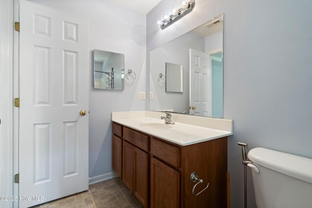 268 Brookstone Way, Jacksonville, NC 28546