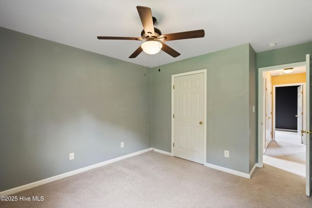 268 Brookstone Way, Jacksonville, NC 28546