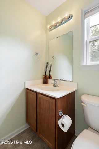 268 Brookstone Way, Jacksonville, NC 28546