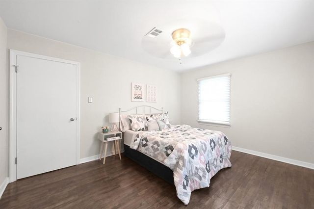 1441 Murray Bay Street, Houston, TX 77080