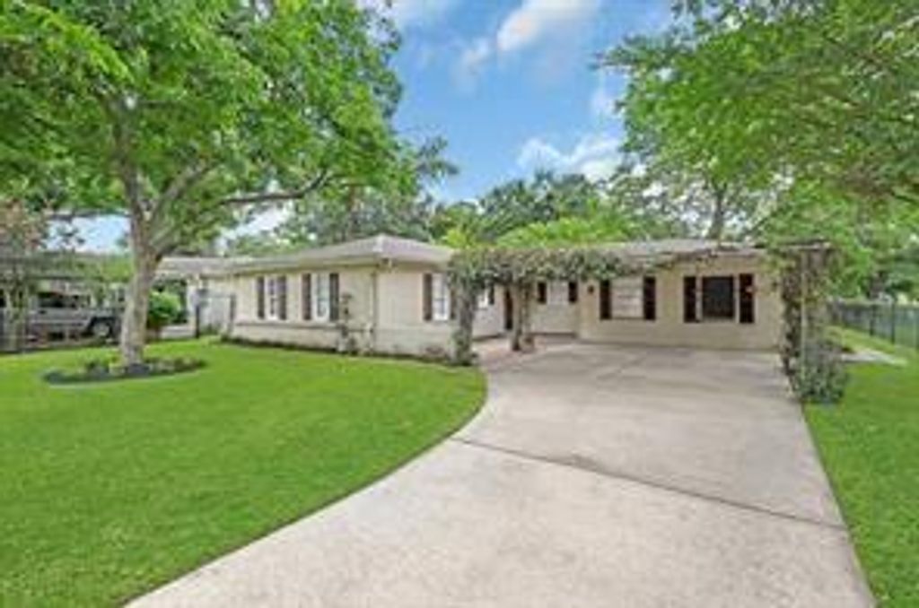 1441 Murray Bay Street, Houston, TX 77080