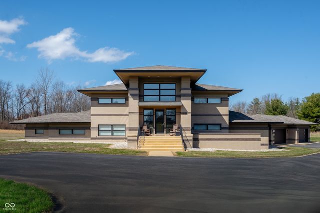 5352 State Road 144, Greenwood, IN 46143