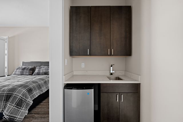 5352 State Road 144, Greenwood, IN 46143