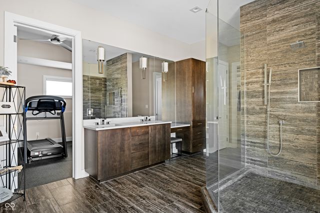 5352 State Road 144, Greenwood, IN 46143