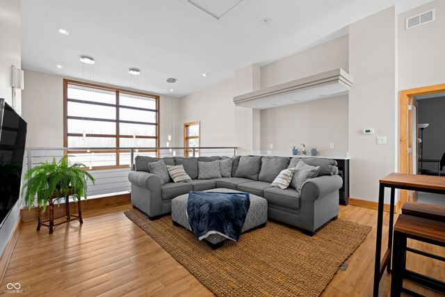 5352 State Road 144, Greenwood, IN 46143