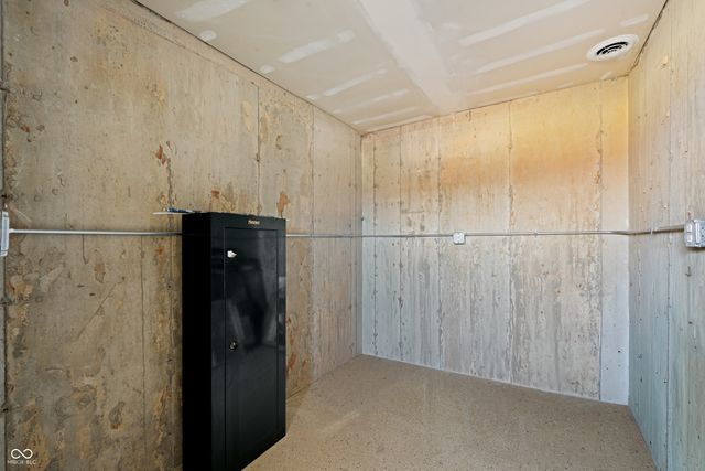 5352 State Road 144, Greenwood, IN 46143