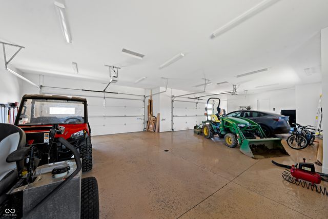 5352 State Road 144, Greenwood, IN 46143