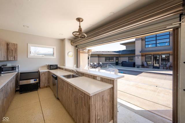 5352 State Road 144, Greenwood, IN 46143