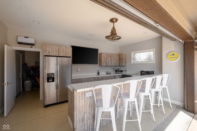 5352 State Road 144, Greenwood, IN 46143