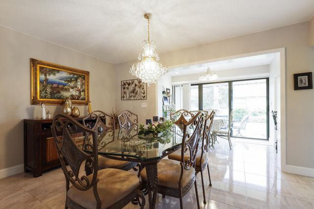 9860 Chestnut Tree Terrace A, Boynton Beach, FL 33436