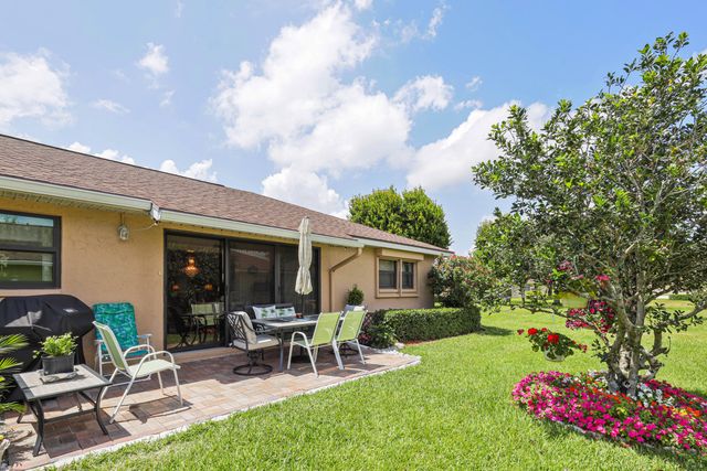 9860 Chestnut Tree Terrace A, Boynton Beach, FL 33436