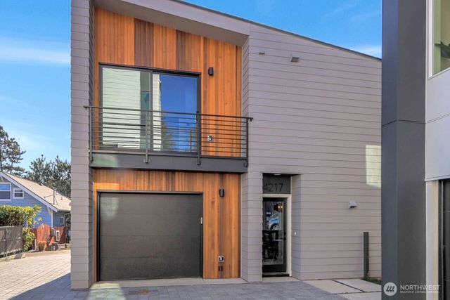 4217 S Findlay Street, Seattle, WA 98118