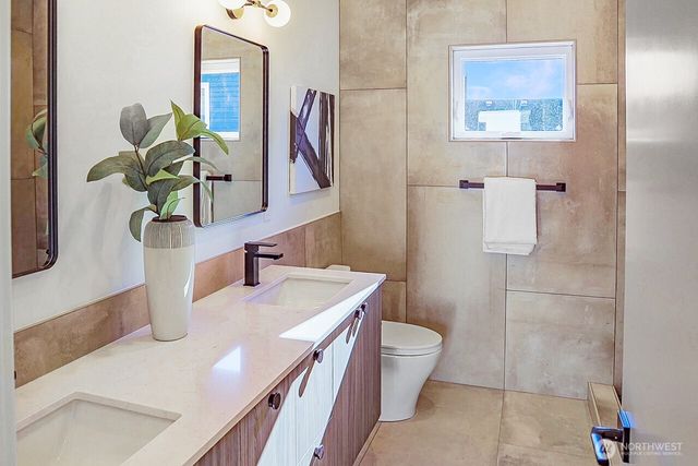 4217 S Findlay Street, Seattle, WA 98118