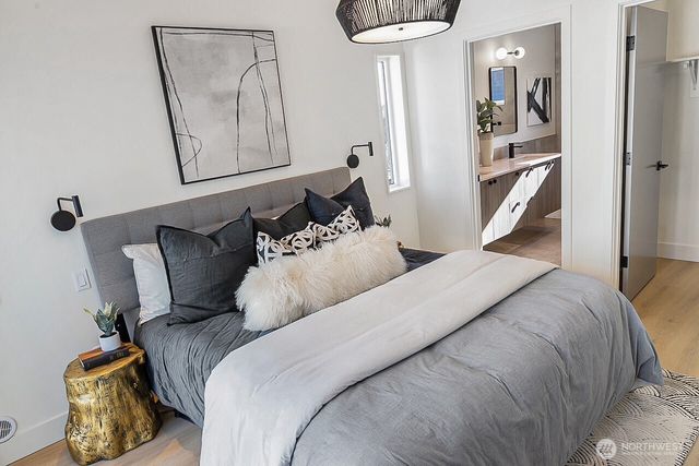 4217 S Findlay Street, Seattle, WA 98118