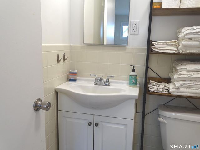 81 Church Street Rear, Branford, CT 06405