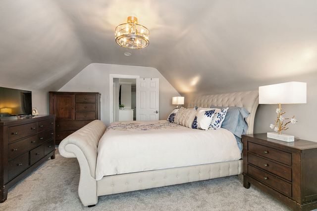 2627 Clarke Street, River Grove, IL 60171