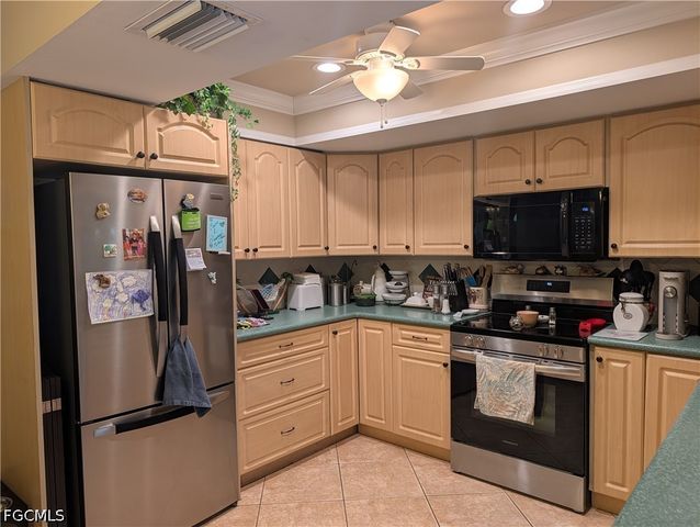 2324 Caladium RD, Fort Myers, FL 33905