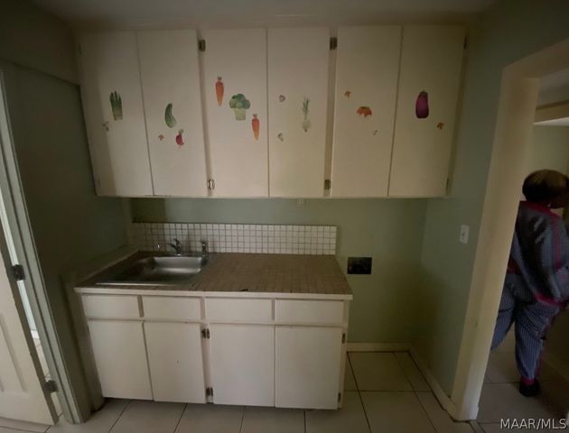 508 Glenmore Road, Montgomery, AL 36107