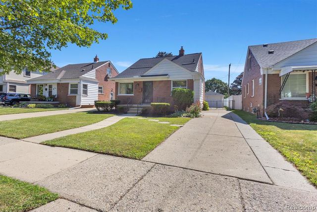 9283 Chatham Avenue, Allen Park, MI 48101