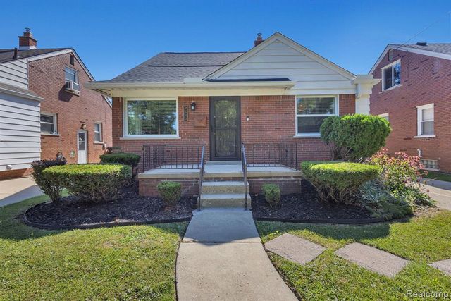 9283 Chatham Avenue, Allen Park, MI 48101