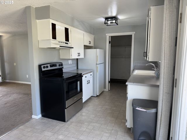 328 ALLISON Way, Goldendale, WA 98620