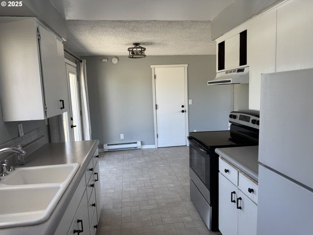 328 ALLISON Way, Goldendale, WA 98620